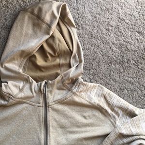 Lululemon Metal Vent Long Sleeve hoodie